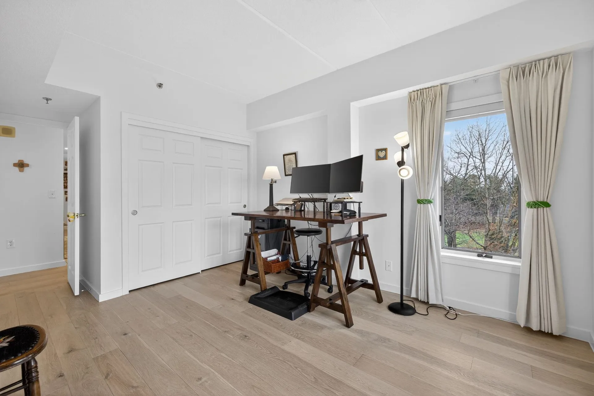 12 Mountain Laurels Drive Nashua NH 03062