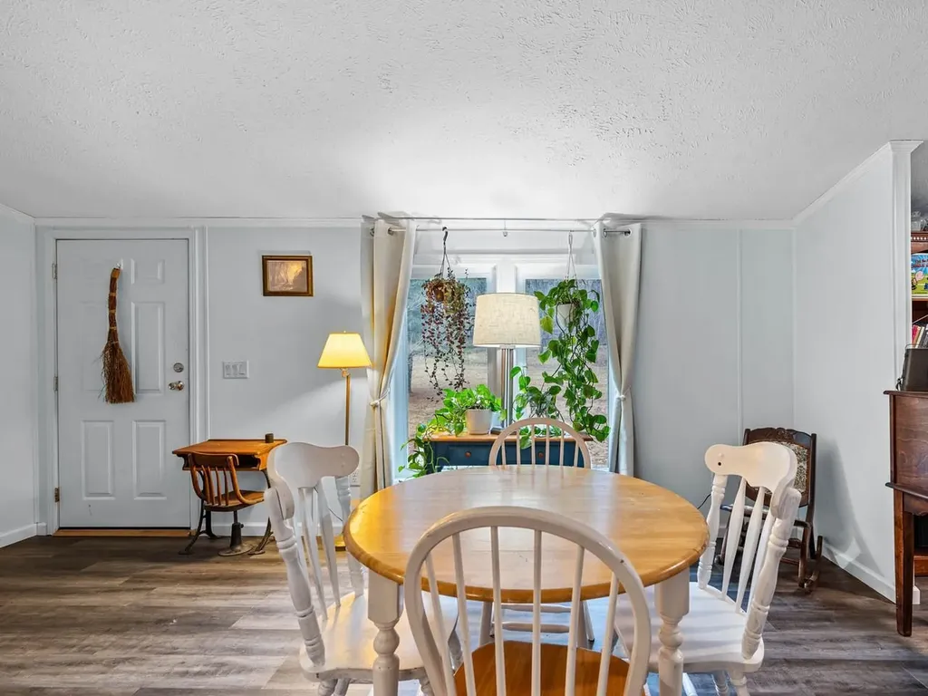 96 Lower Pines Road Warren VT 05674