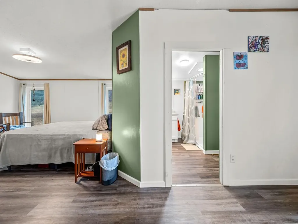 96 Lower Pines Road Warren VT 05674