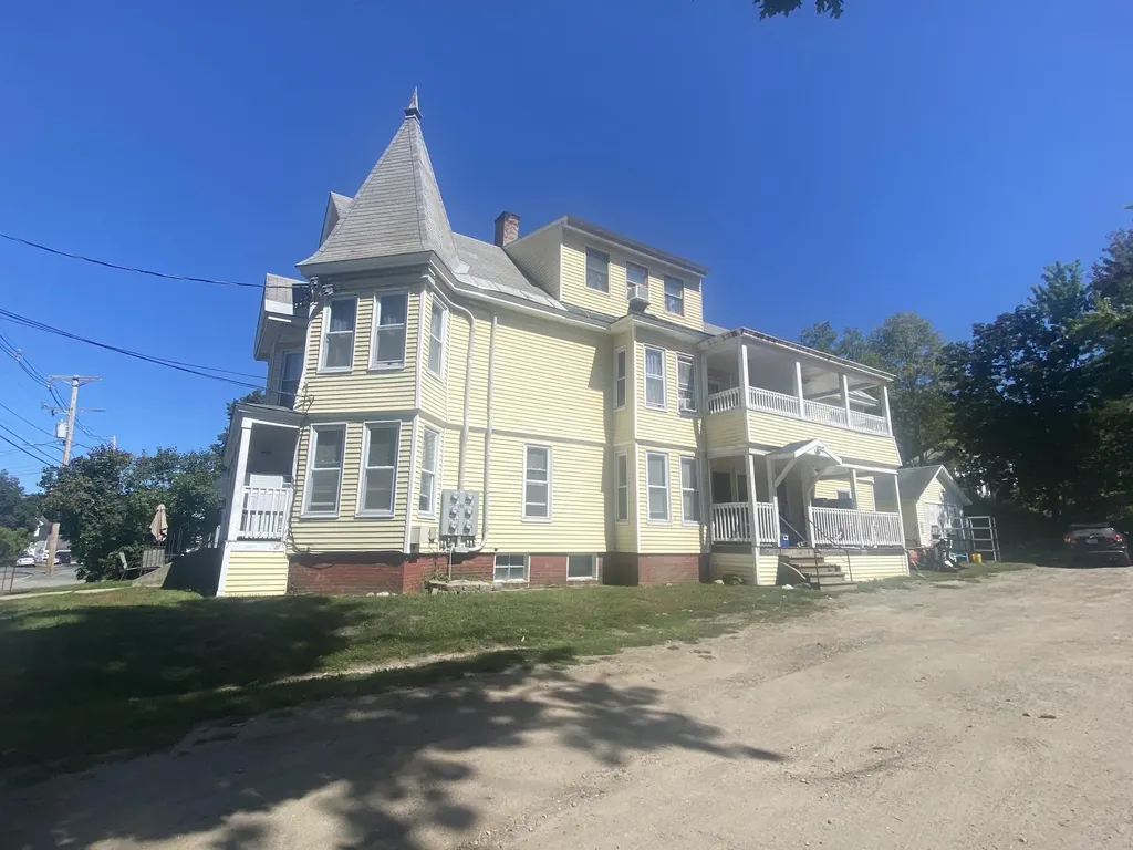48 Laurel Street Newport NH 03773