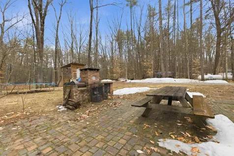 49 Forest Lane Boscawen NH 03303