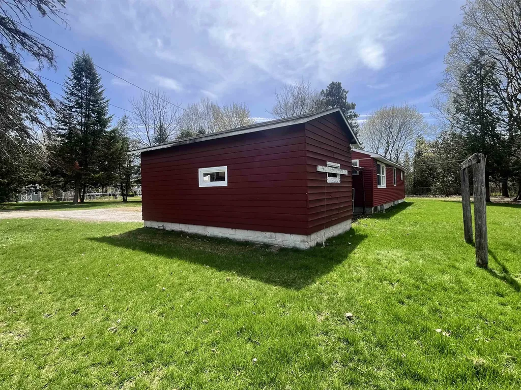18 Champlain Street Brandon VT 05733