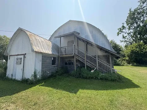 91 Allen Road Grand Isle VT 05458