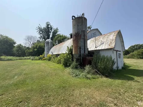 91 Allen Road Grand Isle VT 05458