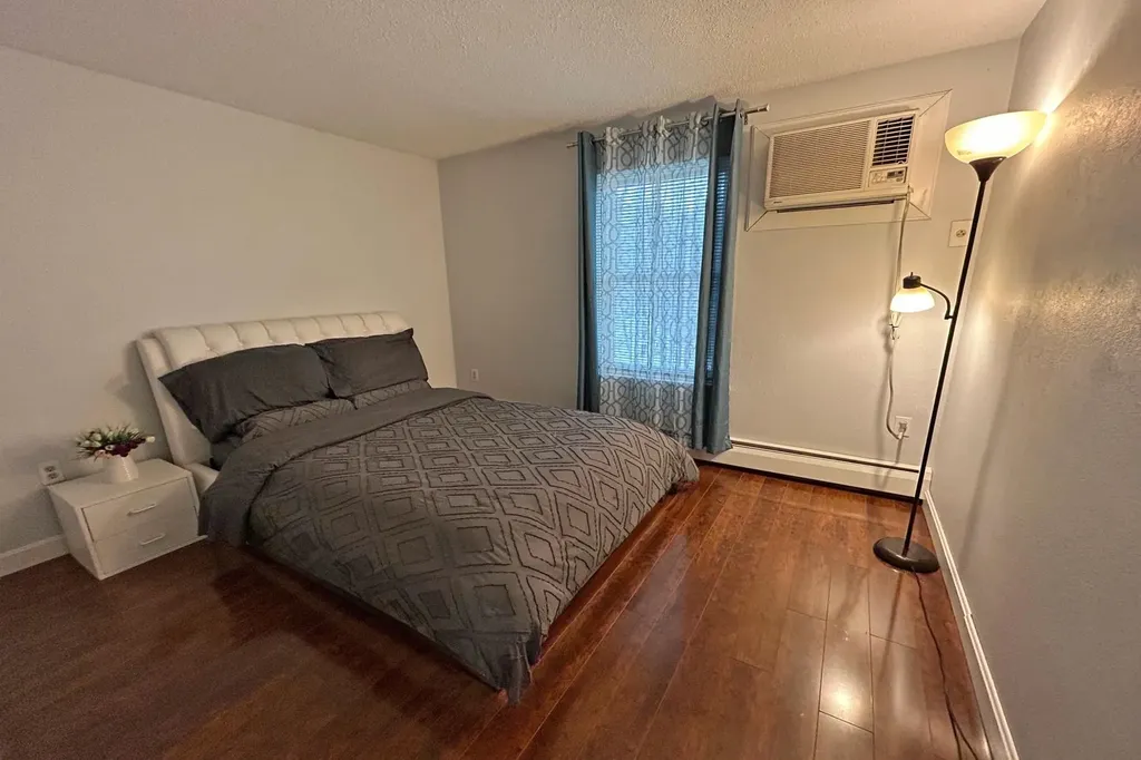 20 Wolf Road Lebanon NH 03755