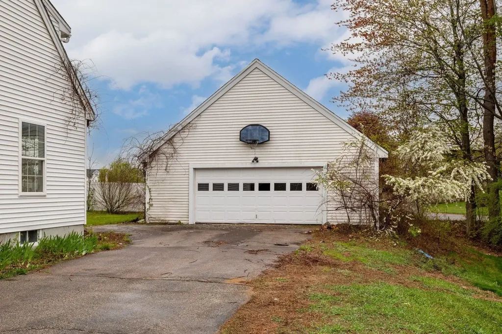 5 Sullivan Drive Dover NH 03820