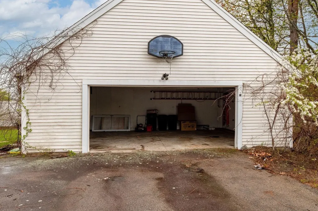 5 Sullivan Drive Dover NH 03820