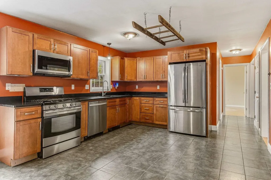 5 Sullivan Drive Dover NH 03820