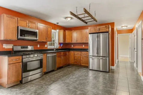 5 Sullivan Drive Dover NH 03820
