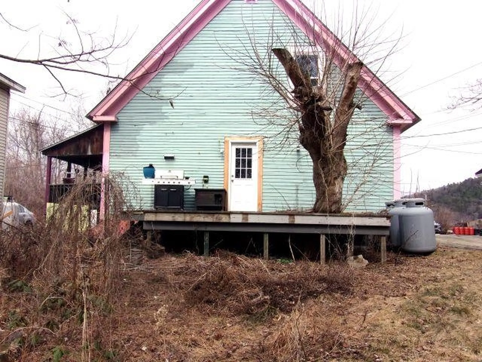 8 Oak Hill Street Haverhill NH 03785