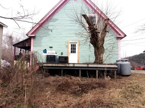 8 Oak Hill Street Haverhill NH 03785