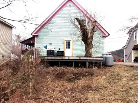 8 Oak Hill Street Haverhill NH 03785