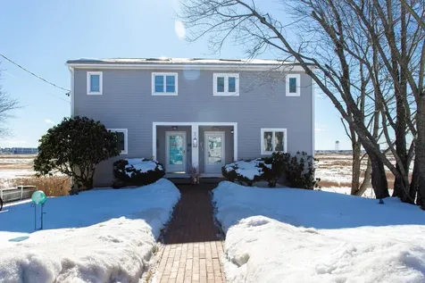 483 Winnacunnett Road Hampton NH 03842