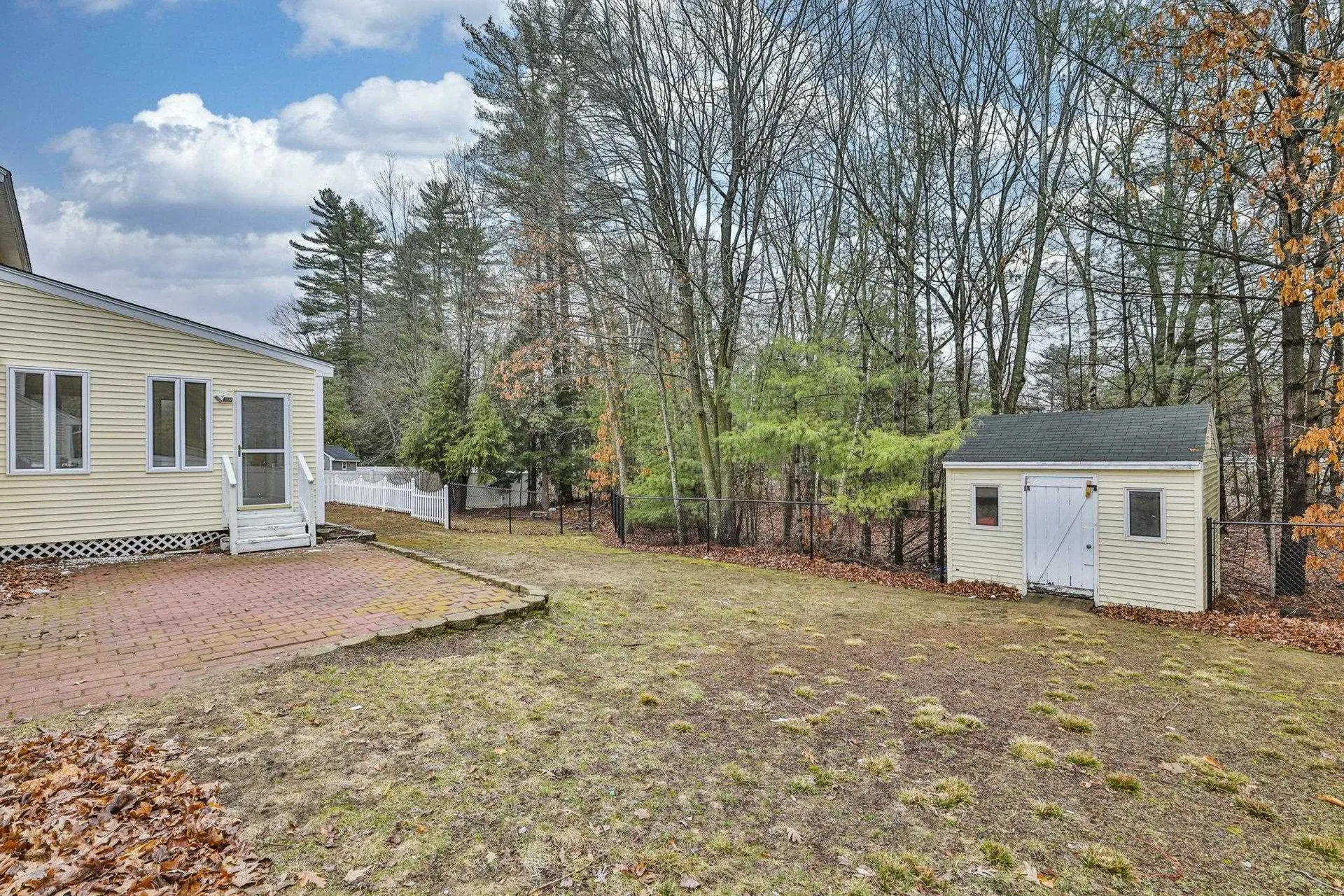 54 Vandora Drive Manchester NH 03103