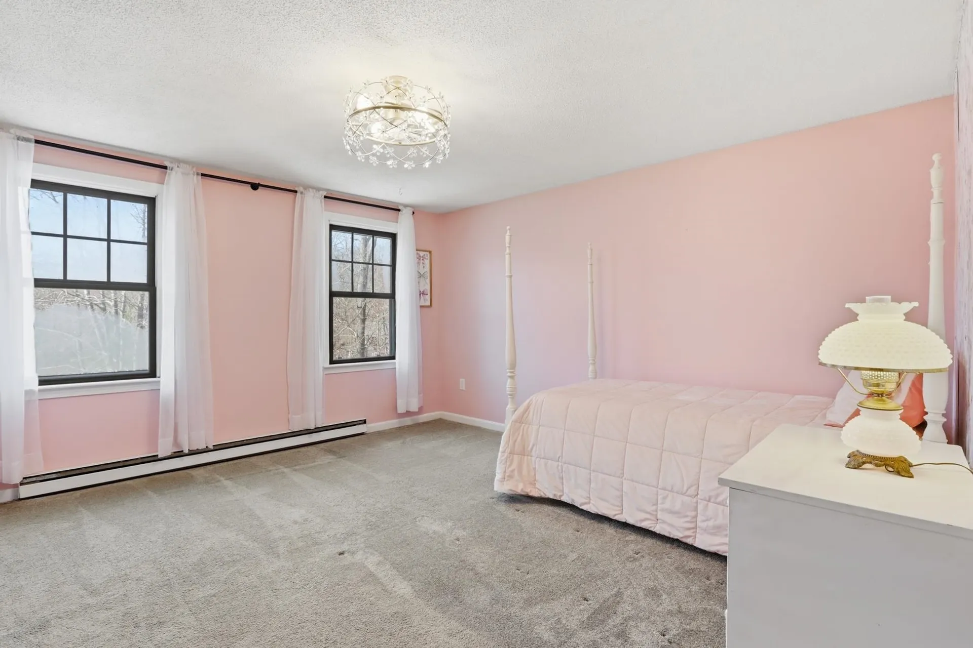 11 Elwood Road Derry NH 03038