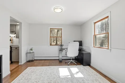 11 Elwood Road Derry NH 03038