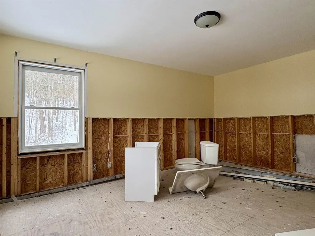 16 Macdonald Drive Hanover NH 03755