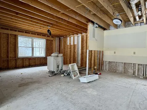 16 Macdonald Drive Hanover NH 03755