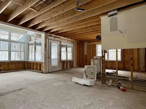 16 Macdonald Drive Hanover NH 03755