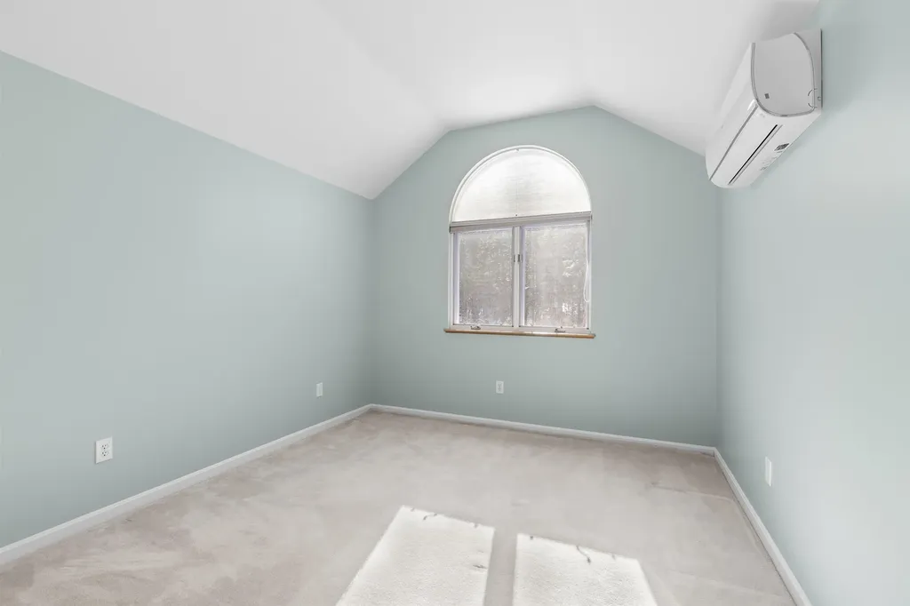 14 Sterling Springs Drive Hartford VT 05001