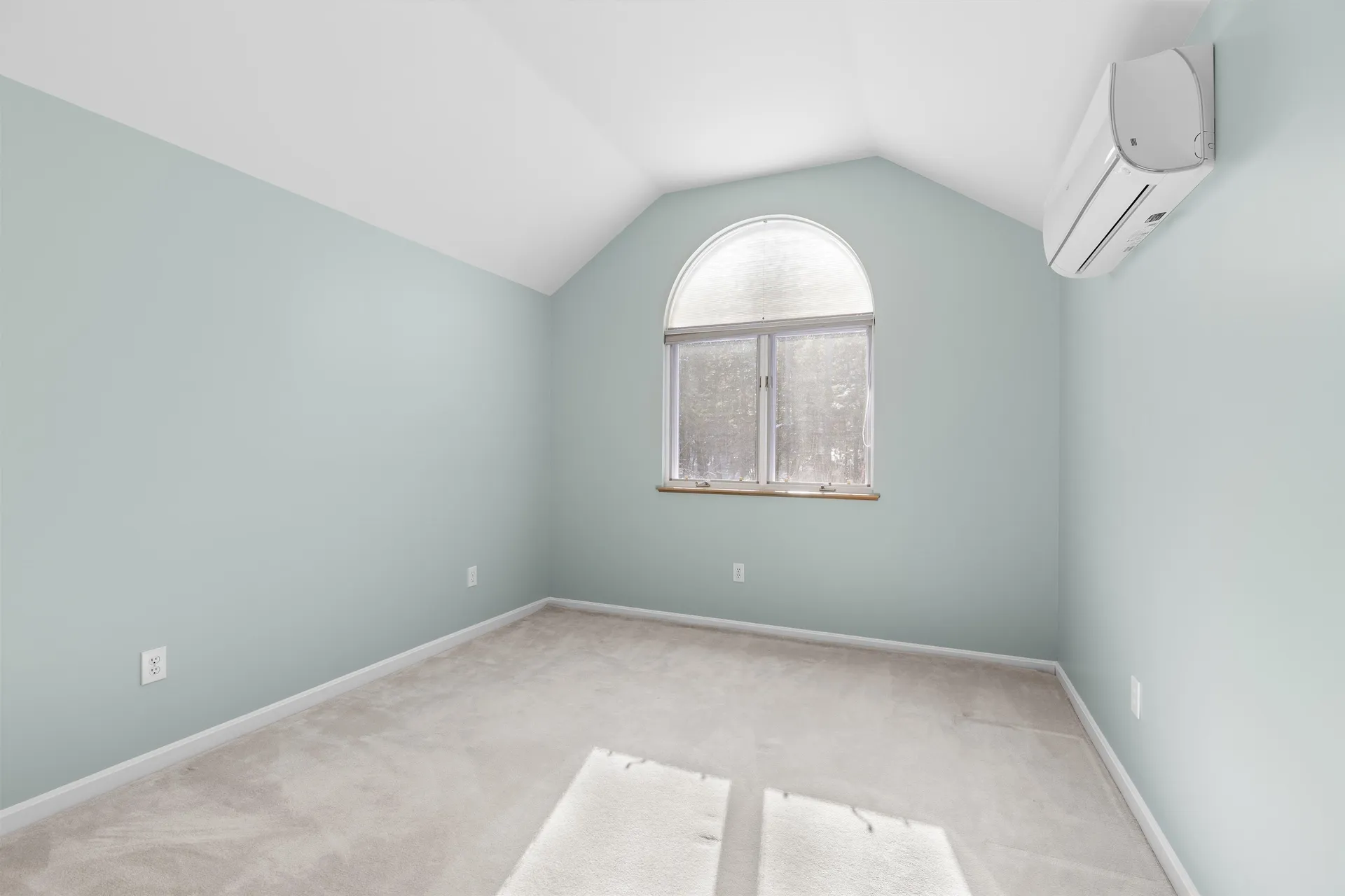 14 Sterling Springs Drive Hartford VT 05001