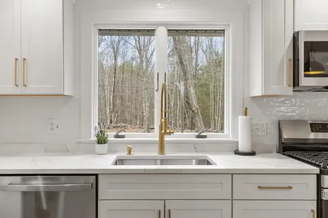 519 Brown Road Candia NH 03034