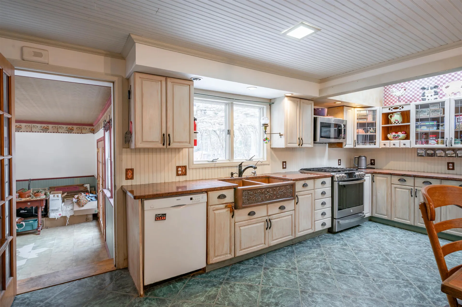 133 Raymond Road Deerfield NH 03037