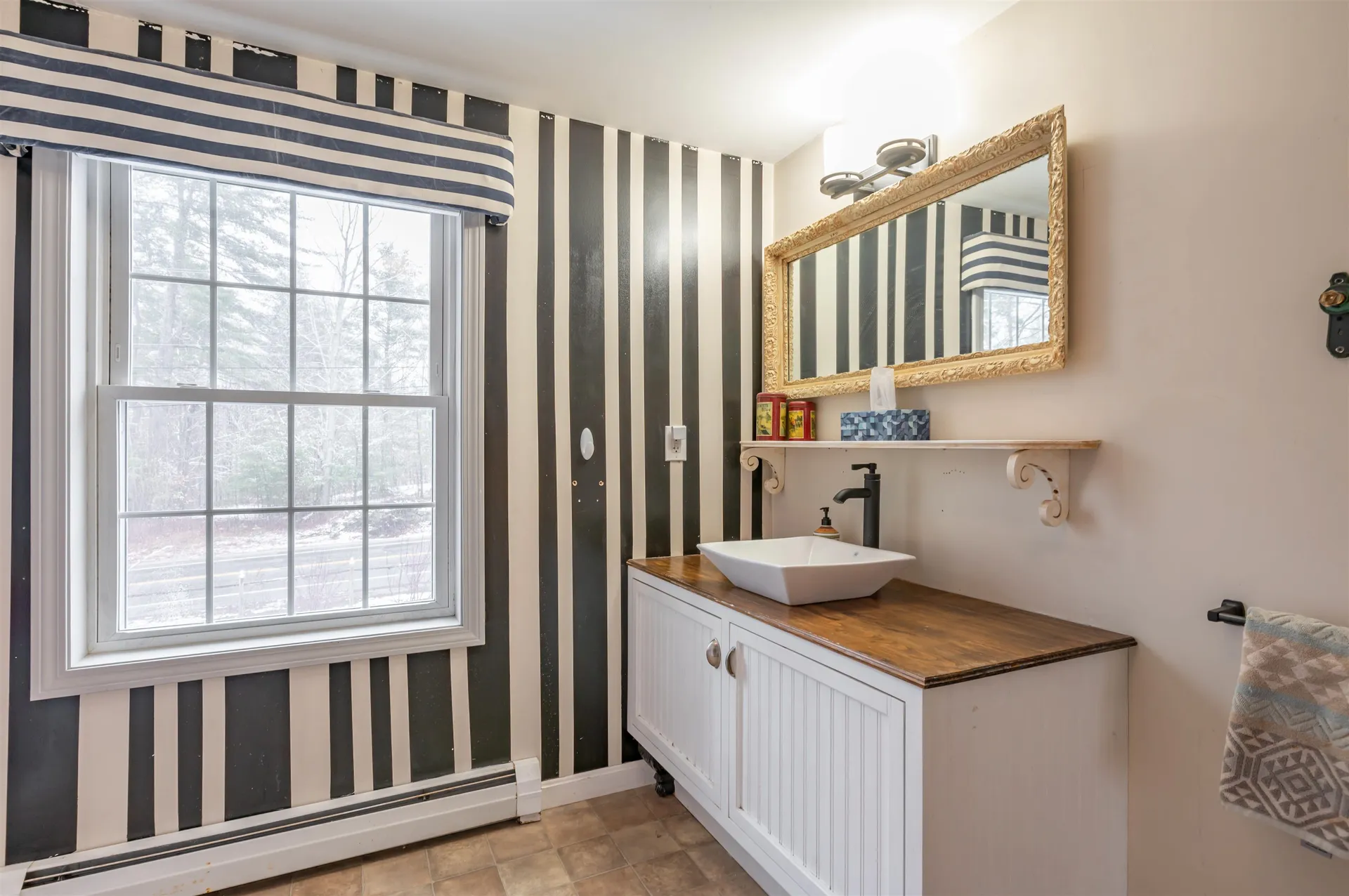 133 Raymond Road Deerfield NH 03037