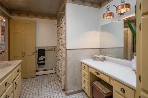 133 Raymond Road Deerfield NH 03037