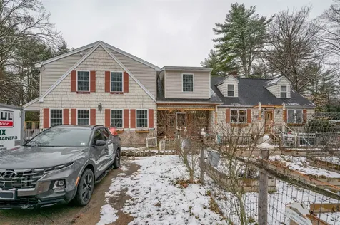 133 Raymond Road Deerfield NH 03037