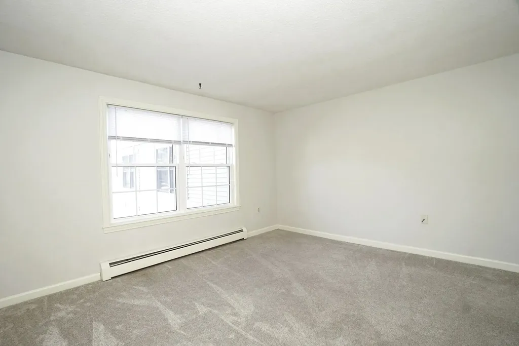 50 Brookside Drive Exeter NH 03833
