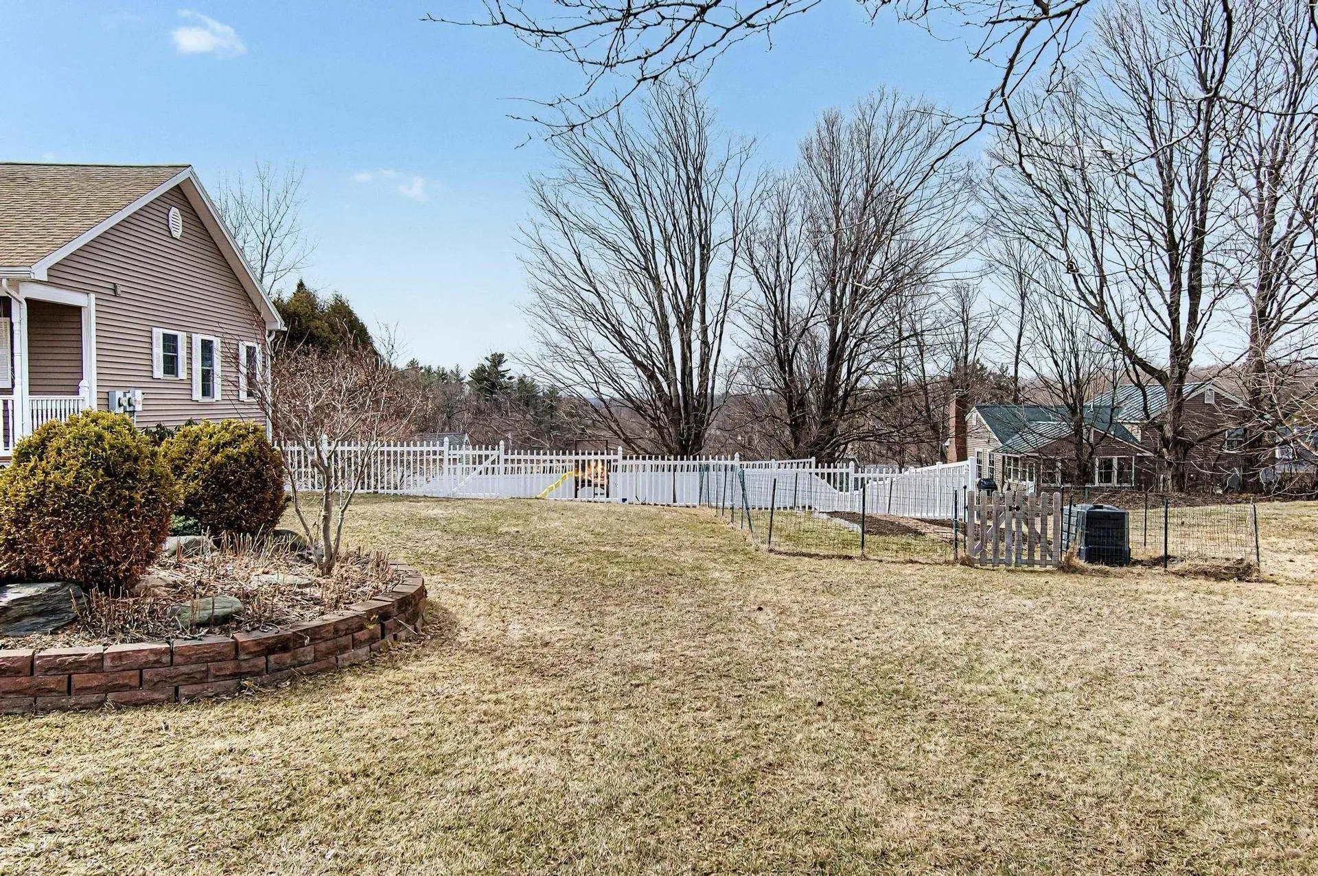 89 Horseshoe Circle Milton VT 05468