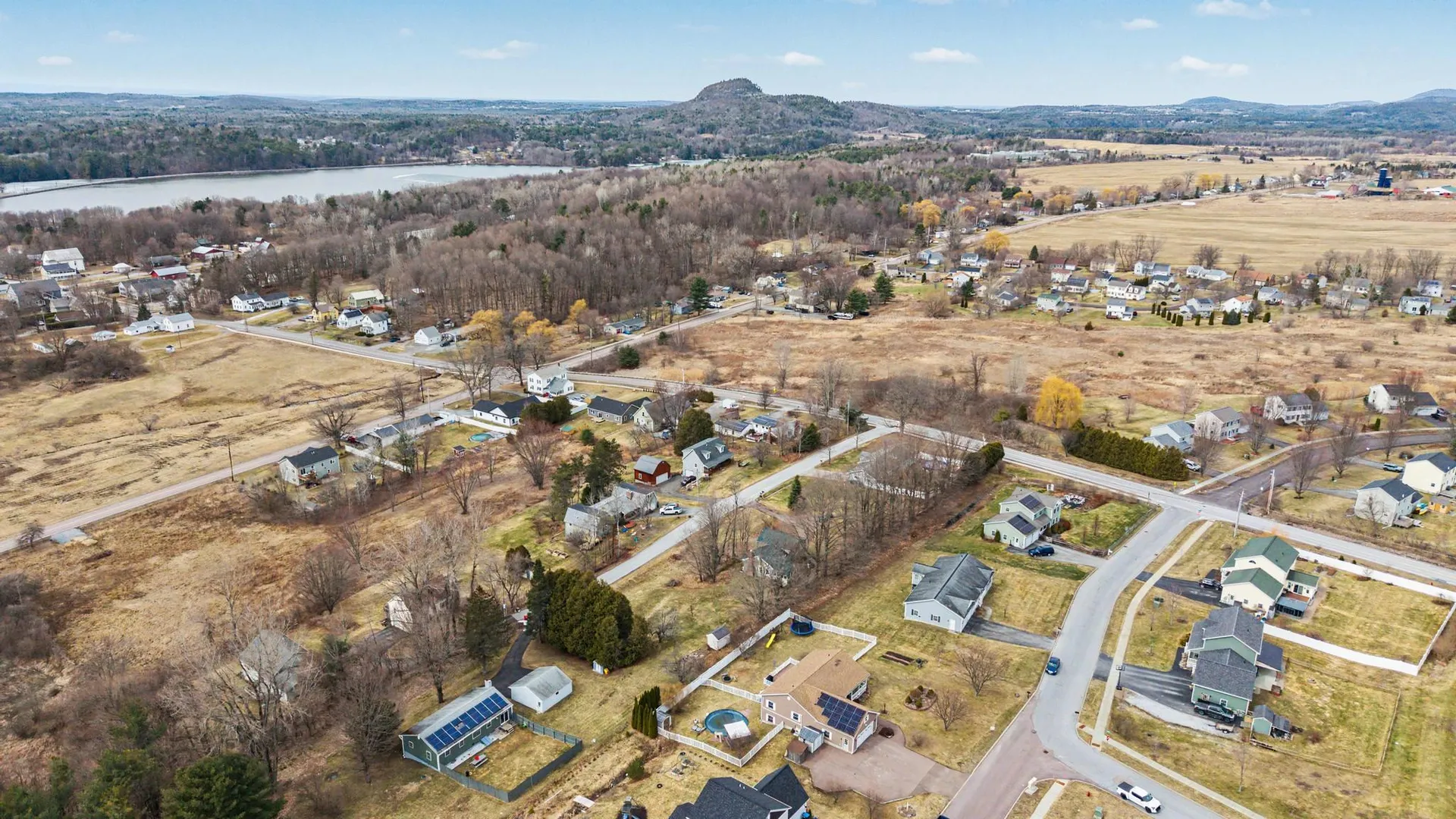 89 Horseshoe Circle Milton VT 05468