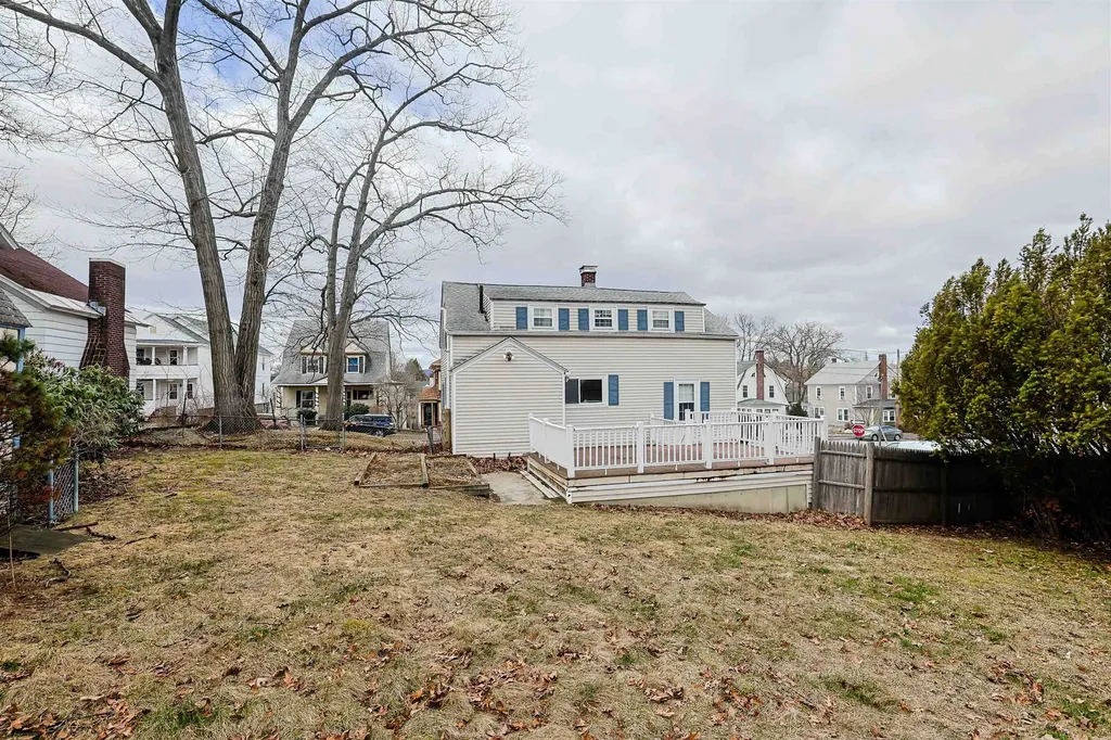 861 Beech Street Manchester NH 03104