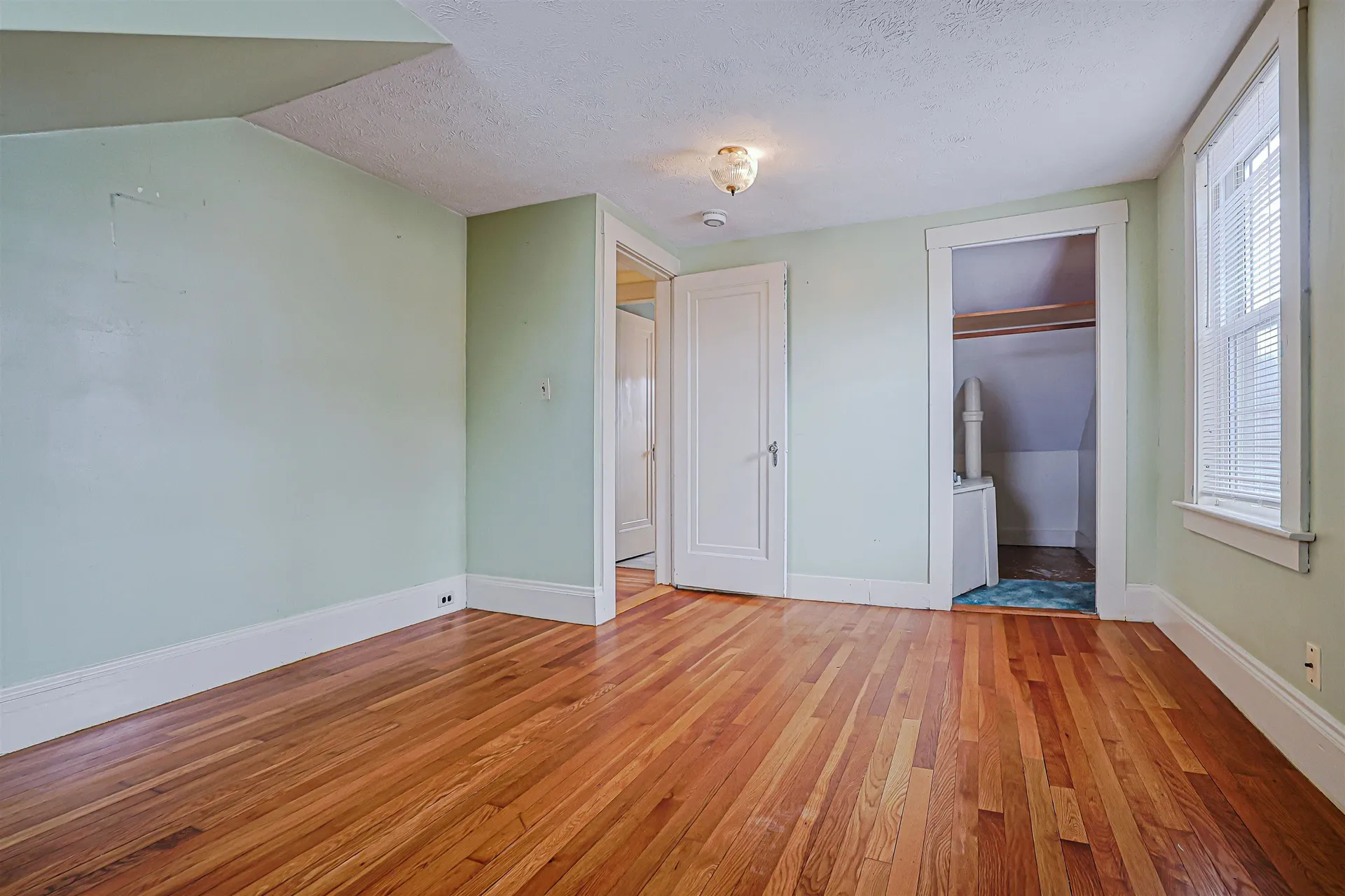 861 Beech Street Manchester NH 03104