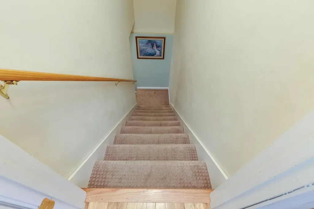 2A Taunton Lane Hudson NH 03051