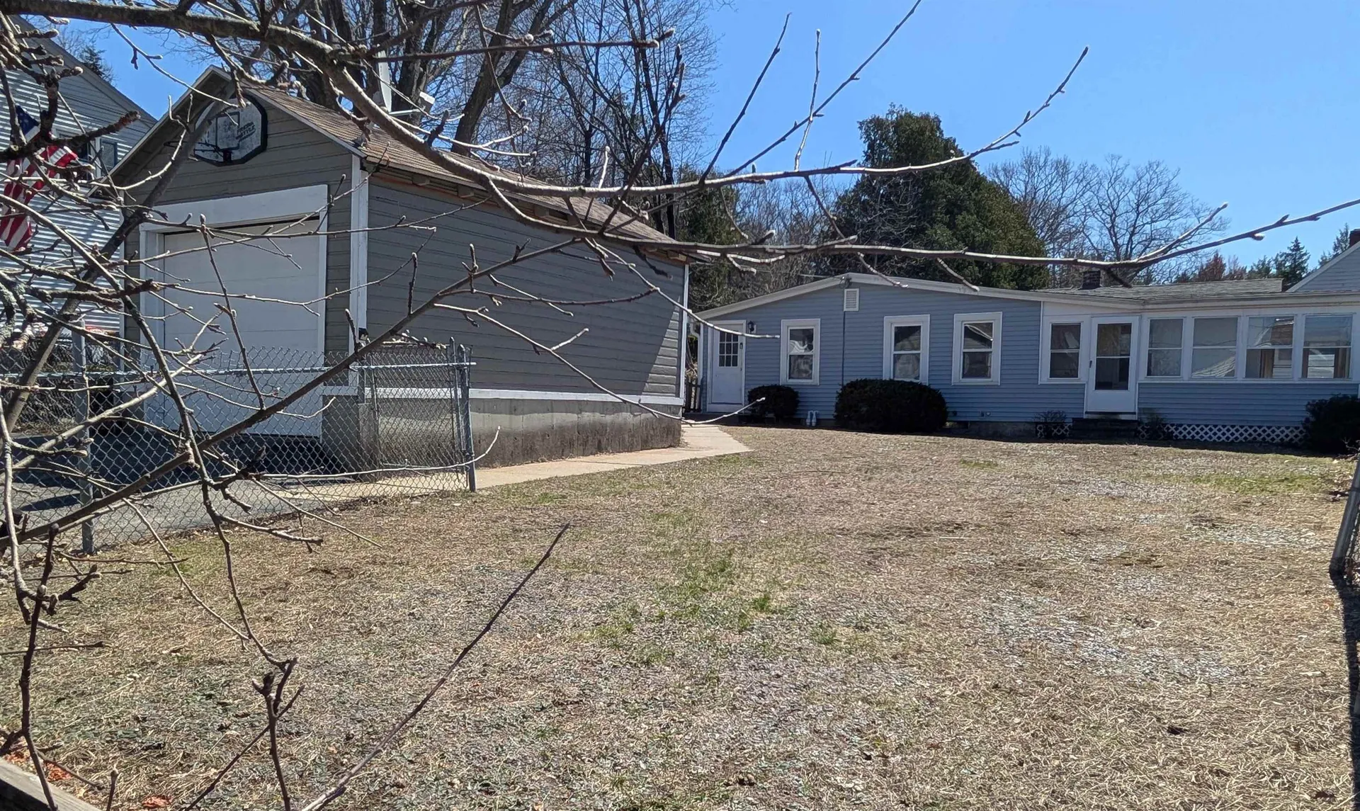 11 Bellevue Street Manchester NH 03103