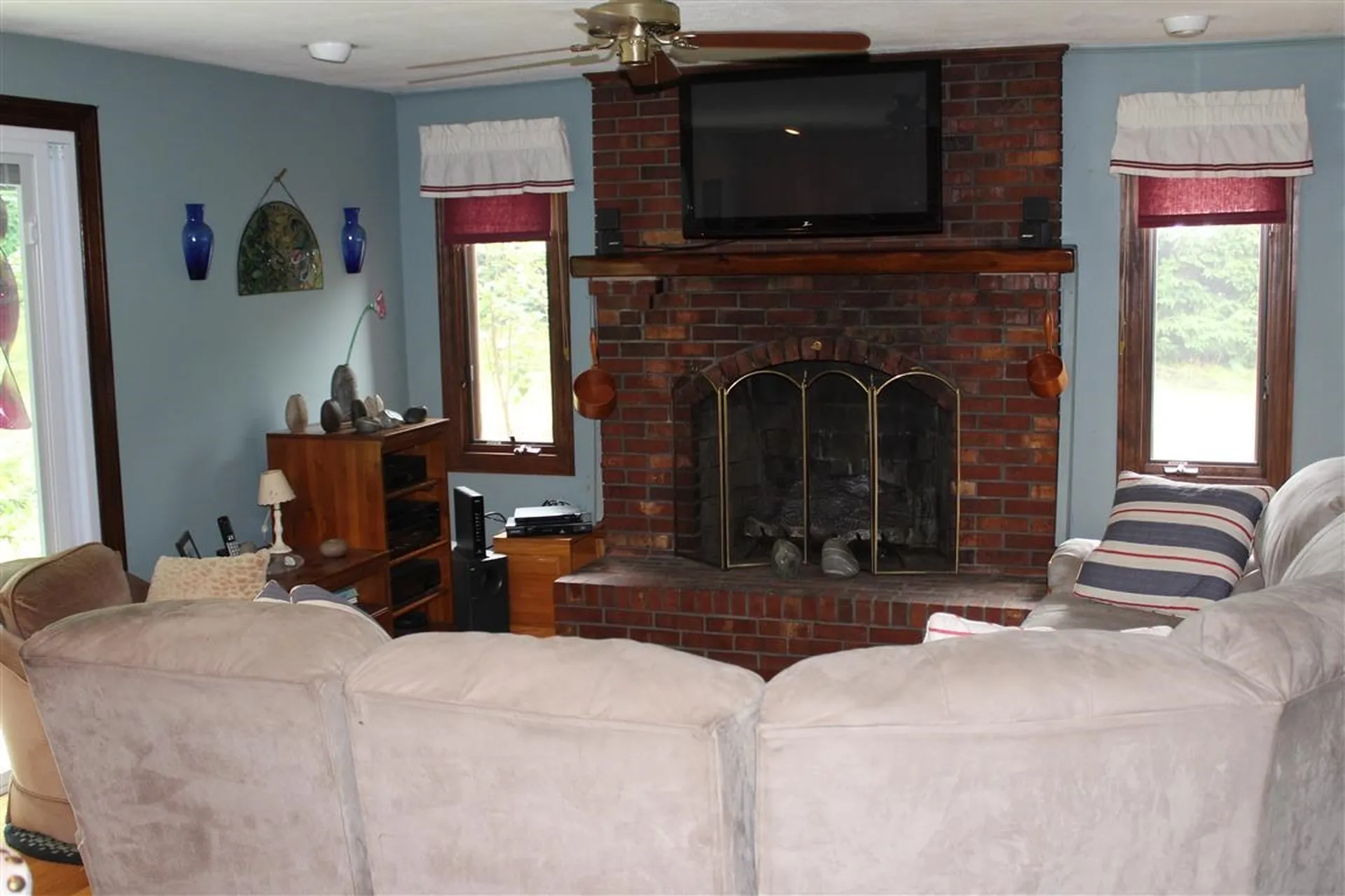 22 Jacqueline Avenue Claremont NH 03743
