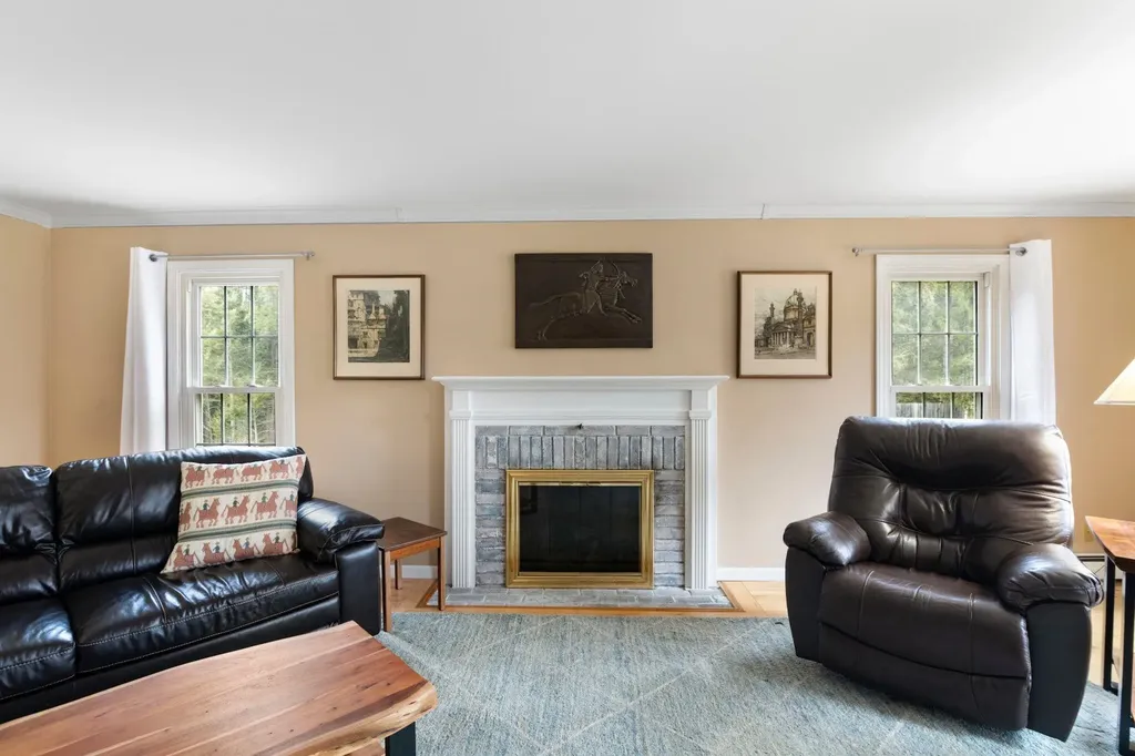 143 Hillwinds Road Brattleboro VT 05301