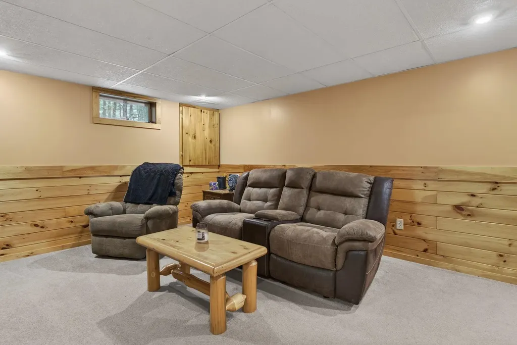 6 Fox Ridge Road Epping NH 03042