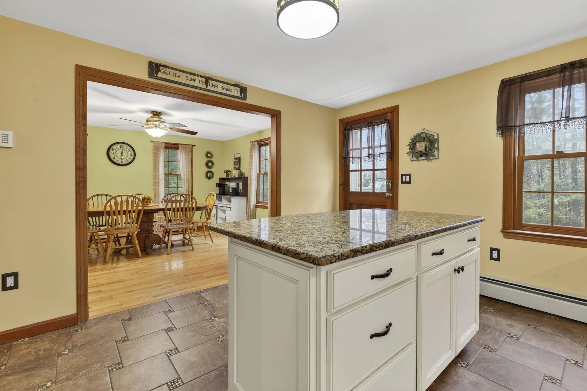 6 Fox Ridge Road Epping NH 03042