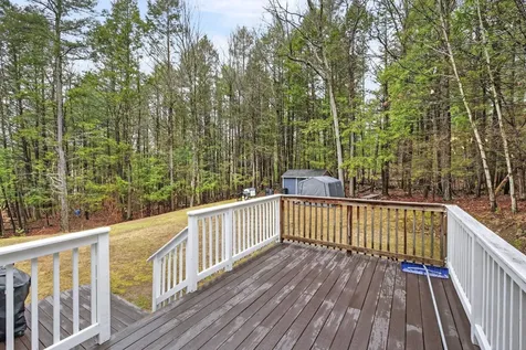 6 Fox Ridge Road Epping NH 03042
