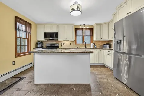 6 Fox Ridge Road Epping NH 03042