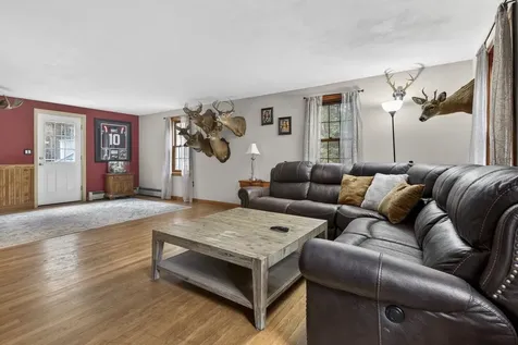 6 Fox Ridge Road Epping NH 03042