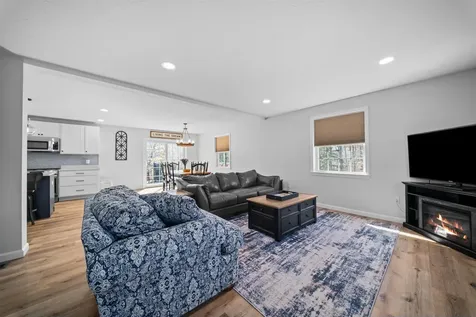 50 Ridge Road Alton NH 03809
