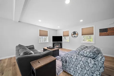 50 Ridge Road Alton NH 03809