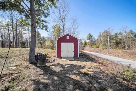 50 Ridge Road Alton NH 03809