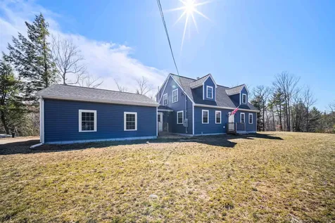 50 Ridge Road Alton NH 03809