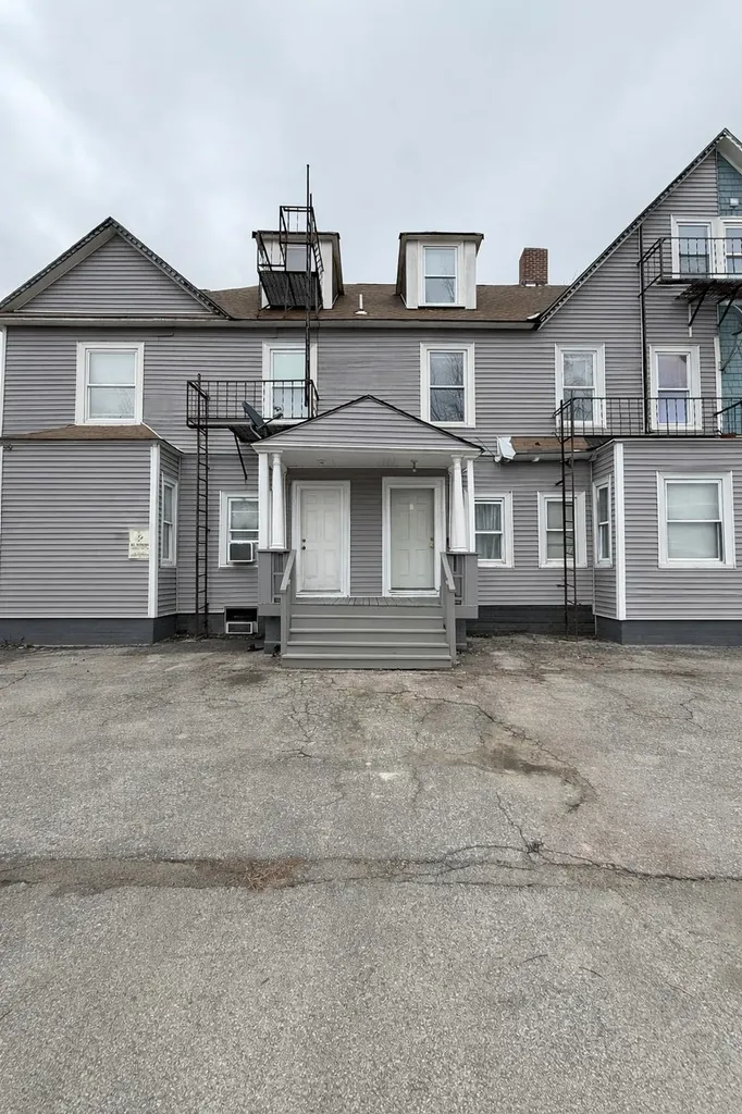 1 Amory Street Nashua NH 03060