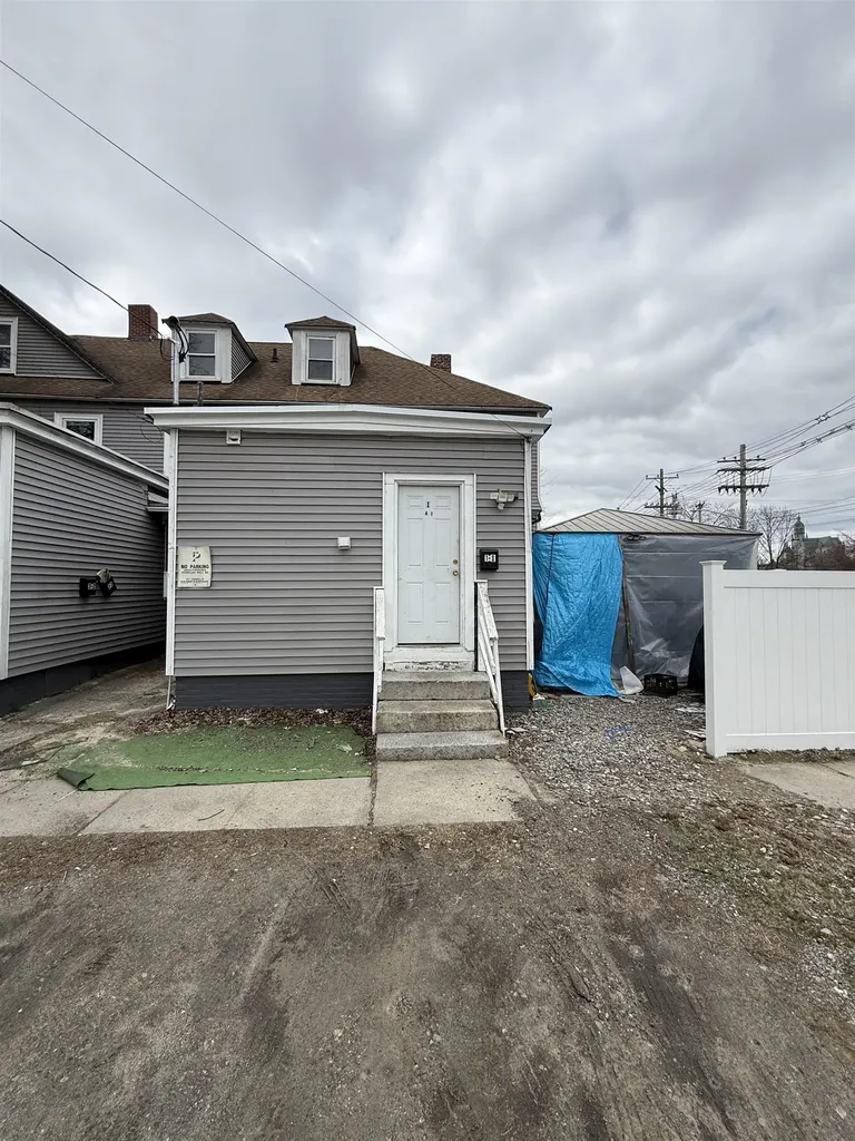 1 Amory Street Nashua NH 03060